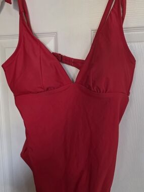 Shade & Shore Red One-Piece Swimsuit. Brand New Without Tags. Never Worn.